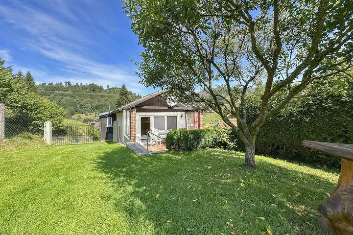 Ferienhaus für 2 Personen, mit Terrasse und Garten in Schleusegrund