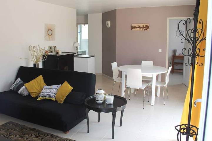 Location de vacances pour 4 personnes, avec terrasse, animaux acceptés à Nieul-sur-Mer