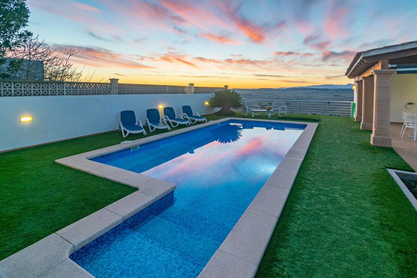 Can Serra (Santa Margalida) - Hermosa casa de pueblo con piscina privada. Wifi gratis. in Santa Margalida, Mallorca Norte