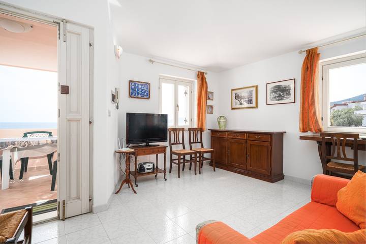 Ferienwohnung für 4 Personen, mit Balkon in Cala Gonone - 2