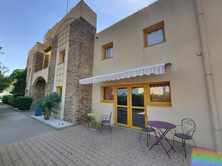 Hotel para 2 personas, con terraza, Se admiten mascotas - 1