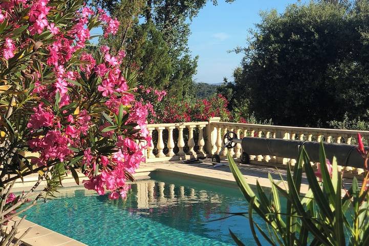 Villa for 6 people, with garden and balcony - 1