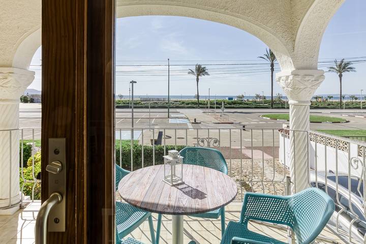 Ganze Wohnung, Apartment 'Salins 4' mit Meerblick, Wlan und Klimaanlage in Empuriabrava, Oberampurien