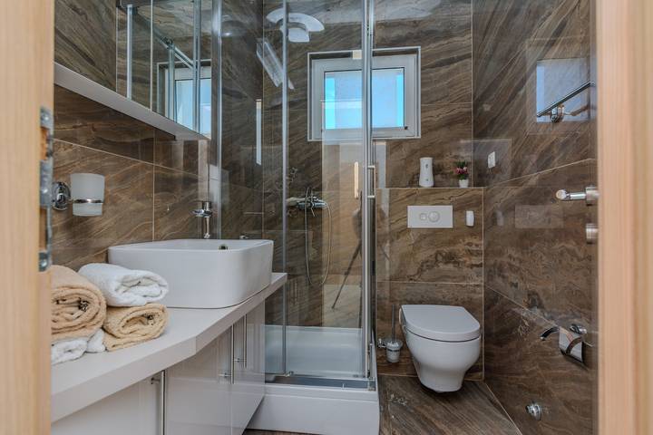 Ganze Wohnung, Apartments Mavracic in Vir