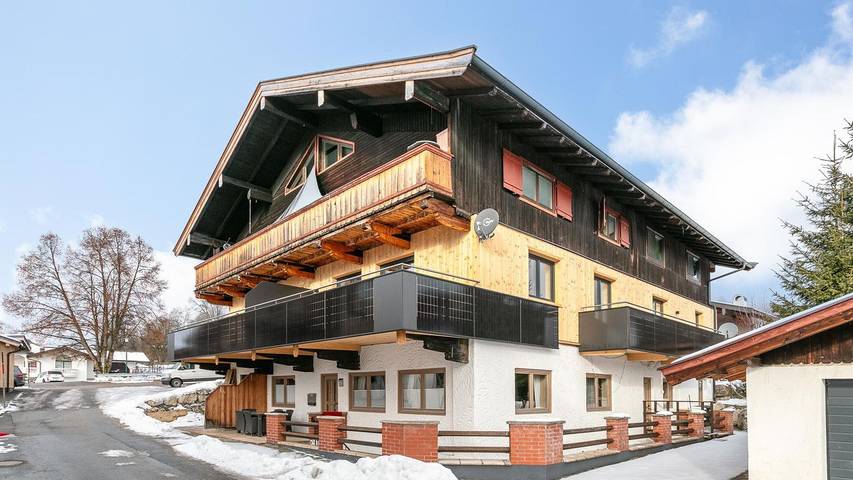 Hütte für 5 Personen, mit Garten, mit Haustier in Brixen im Thale