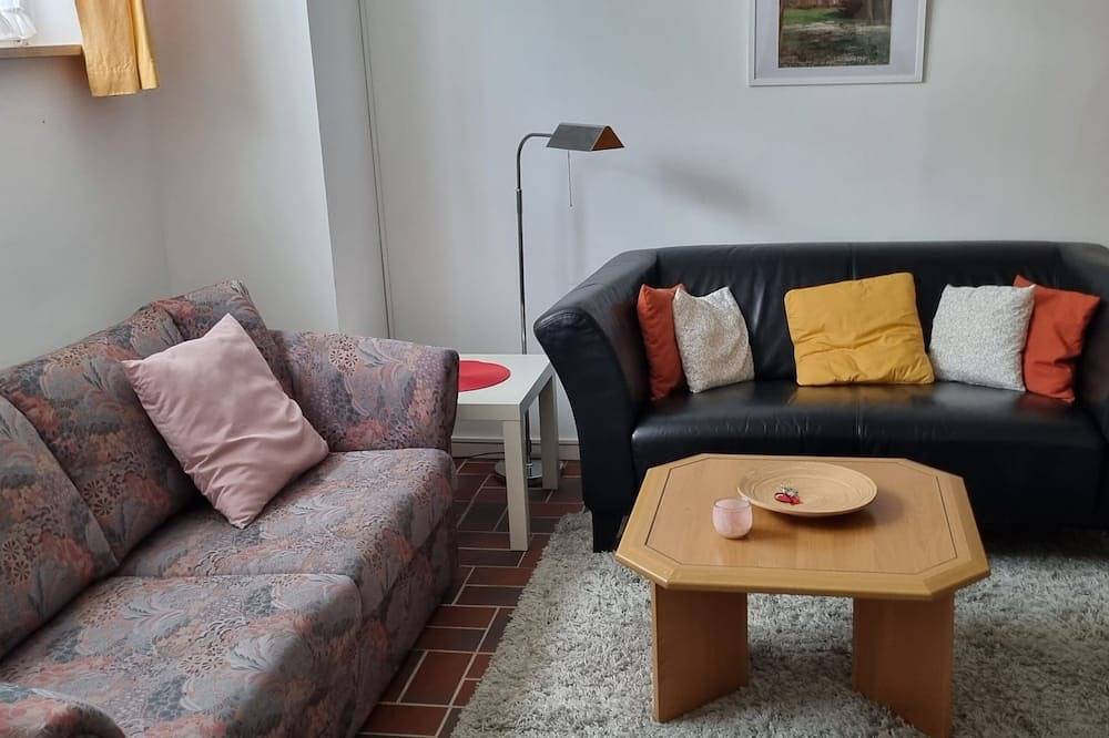 Ganze Wohnung, Ferienwohnung 3 Zwischen Wald und Meer im Haus Rosa Canina, Kornkamp 8 in Kellenhusen, Ostholstein