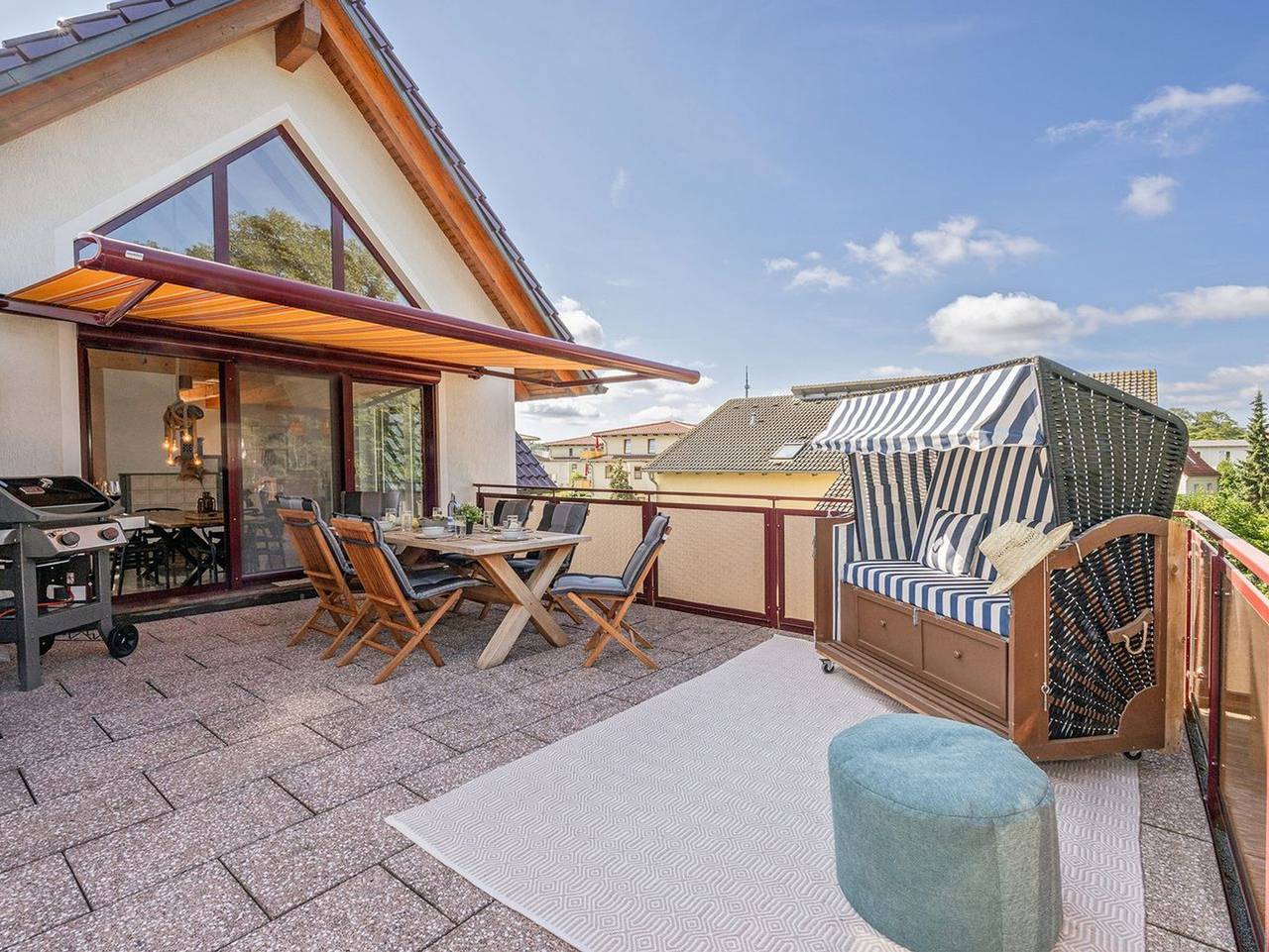 Coastal Breeze Usedom - Einmaliges Ferienhaus mit eigenem Schwimmbad und Infrarotsauna in Heringsdorf in Drei Kaiserbäder, Heringsdorf