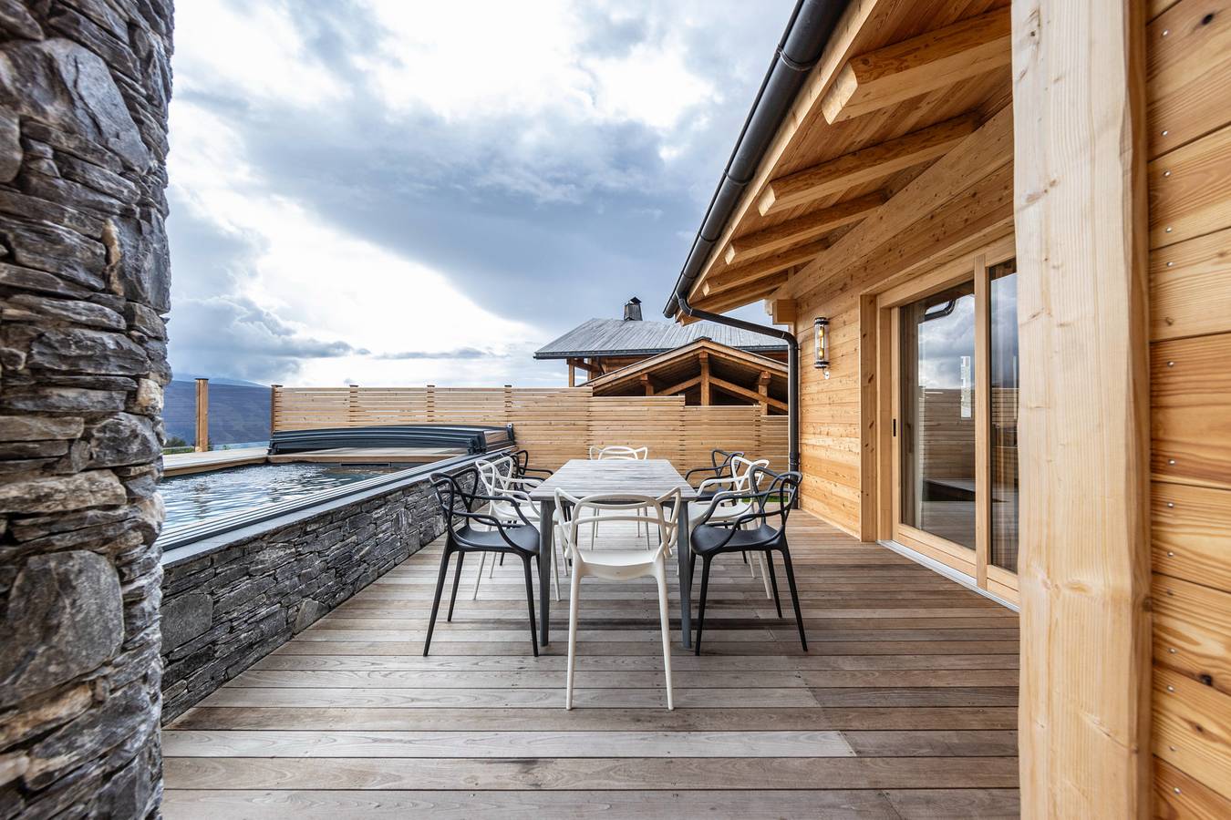 Chalet 'Béla Vya  - 1' with Mountain View, Private Pool and Wi-Fi in Les Arcs, Bourg-Saint-Maurice