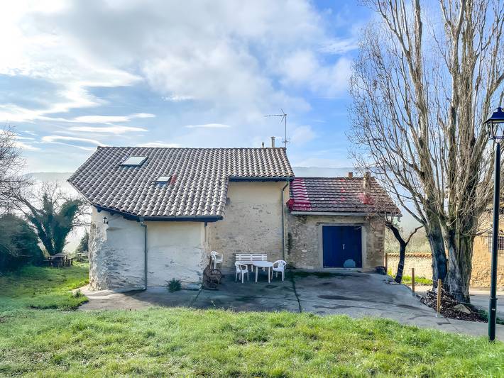 Casa rural para 6 personas, con jardín, Se admiten mascotas en Tierra Estella - 2