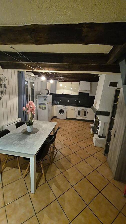 Appartement de vacances pour 6 personnes, avec jardin