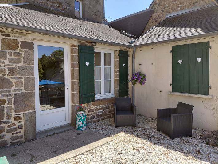 Casa de huéspedes 'Le 101' con jardín privado in Villedieu-les-Poêles, Côte de la Déroute