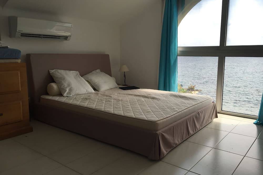 Villa sur mer - Miomo - Santa Maria du Lota - Cap Corse in Miomo, Santa-Maria-di-Lota