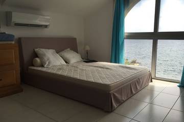 Villa pour 4 Personnes dans Santa-Maria-di-Lota, Région de Bastia, Photo 1