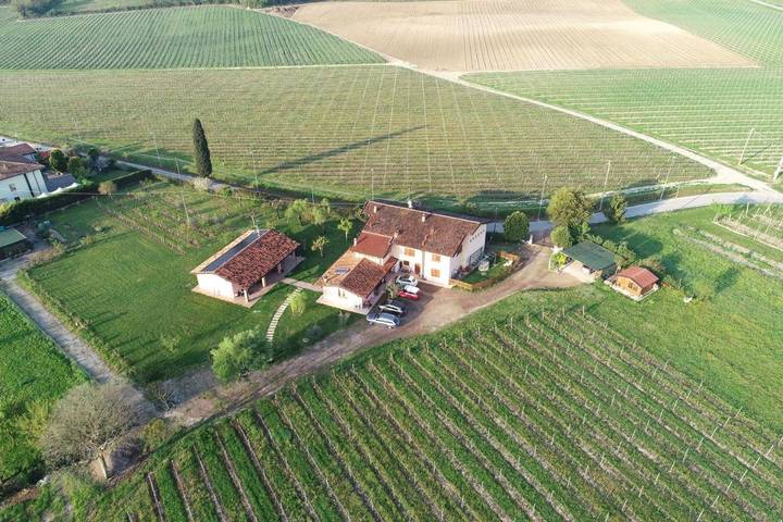 Chambre d’hôte pour 4 personnes, avec vue ainsi que terrasse et jardin à Peschiera del Garda - 3