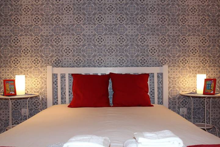 Gîte pour 7 personnes, avec jardin à Maia - 2