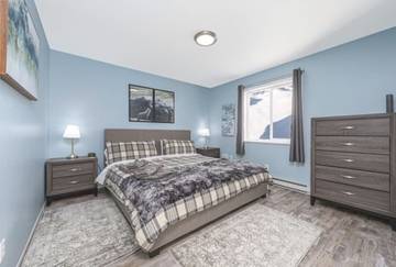 Chalet for 8 Guests in Big White, Kootenay Boundary, Picture 1