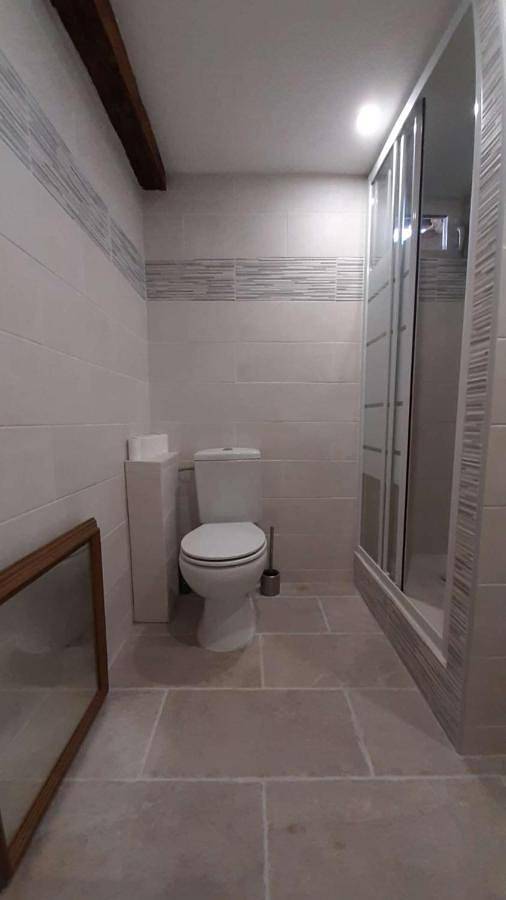 Gîte pour 4 personnes, avec vue et balcon, adapté aux familles à Rigaud - 3