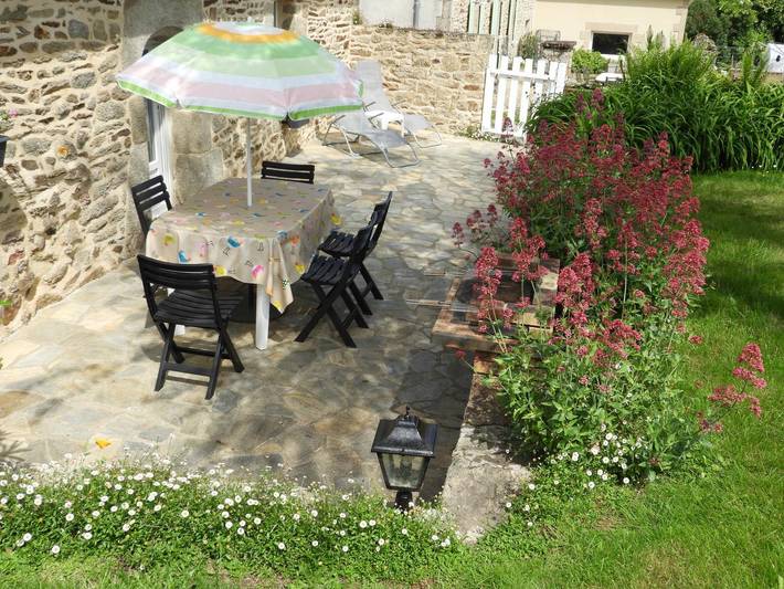 Gîte pour 5 personnes, avec terrasse et jardin à Quistinic - 2