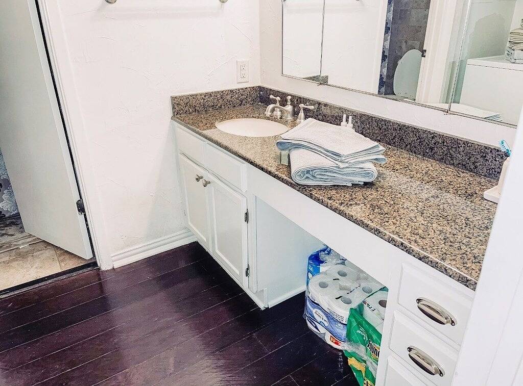 New 2Bedroom 2 Bath Private Condo Gated Community in Irving, Dallas County