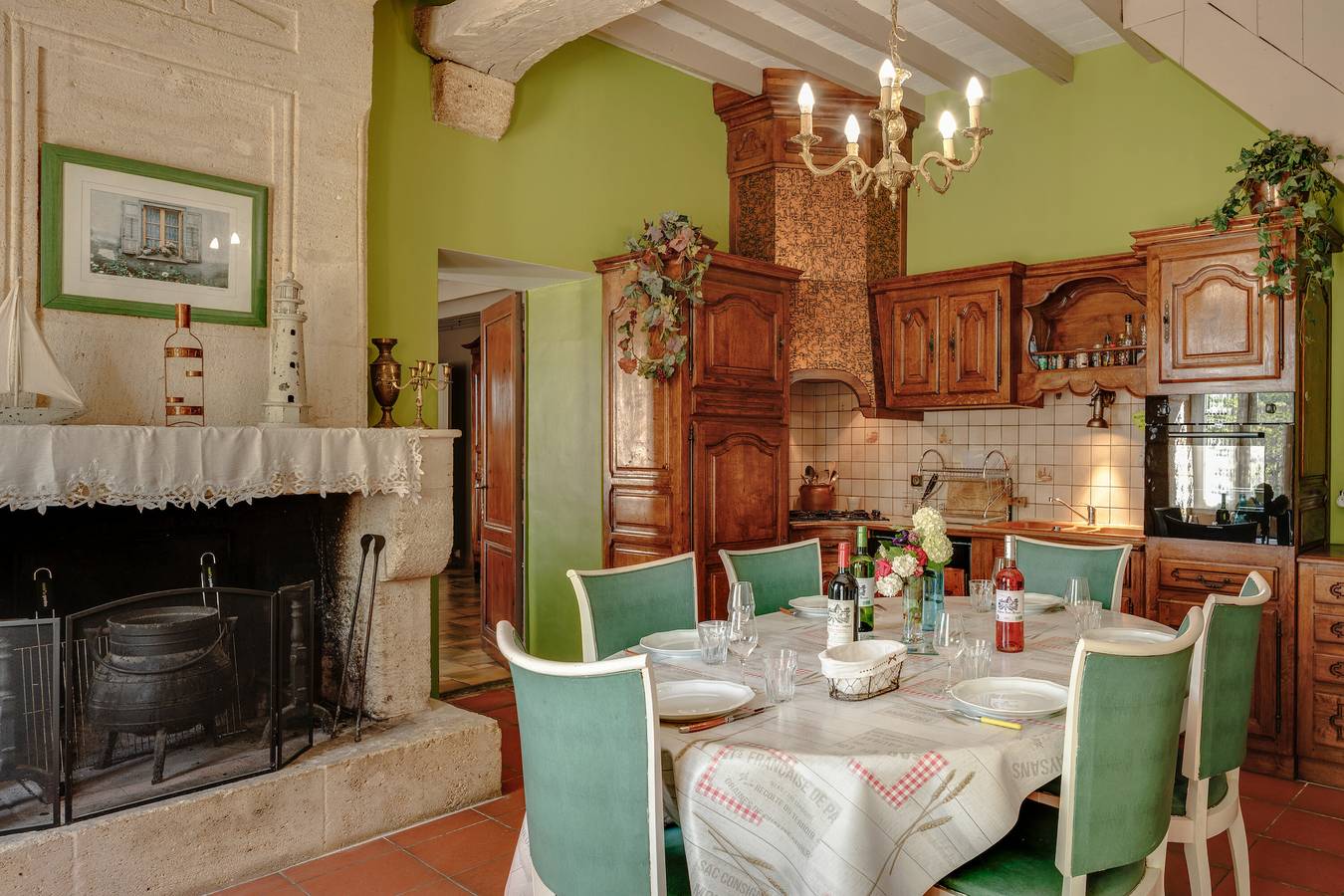 Séjour Authentique au Château Vieux Mougnac : Domaine Viticole Bio, Saint-Emilion, Vins & Détente in Petit-Palais-et-Cornemps, Région de Libourne