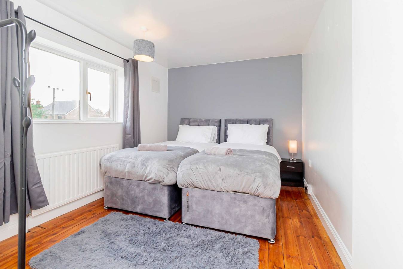 Beautiful 3 Bedroom Home with Parking & Garden in Eight Ash Green, Colchester