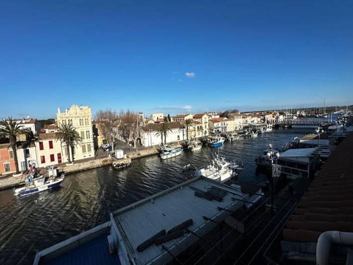 Gîte pour 4 personnes, avec balcon, adapté aux familles dans Le Vieux Phare Du Grau Du Roi