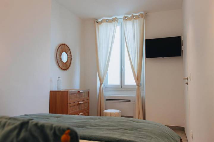 Gîte pour 6 personnes, avec vue dans Plage des Catalans - 4