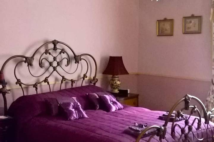 Gîte pour 3 personnes, avec jardin à Saint-Germain-l'Herm - 2