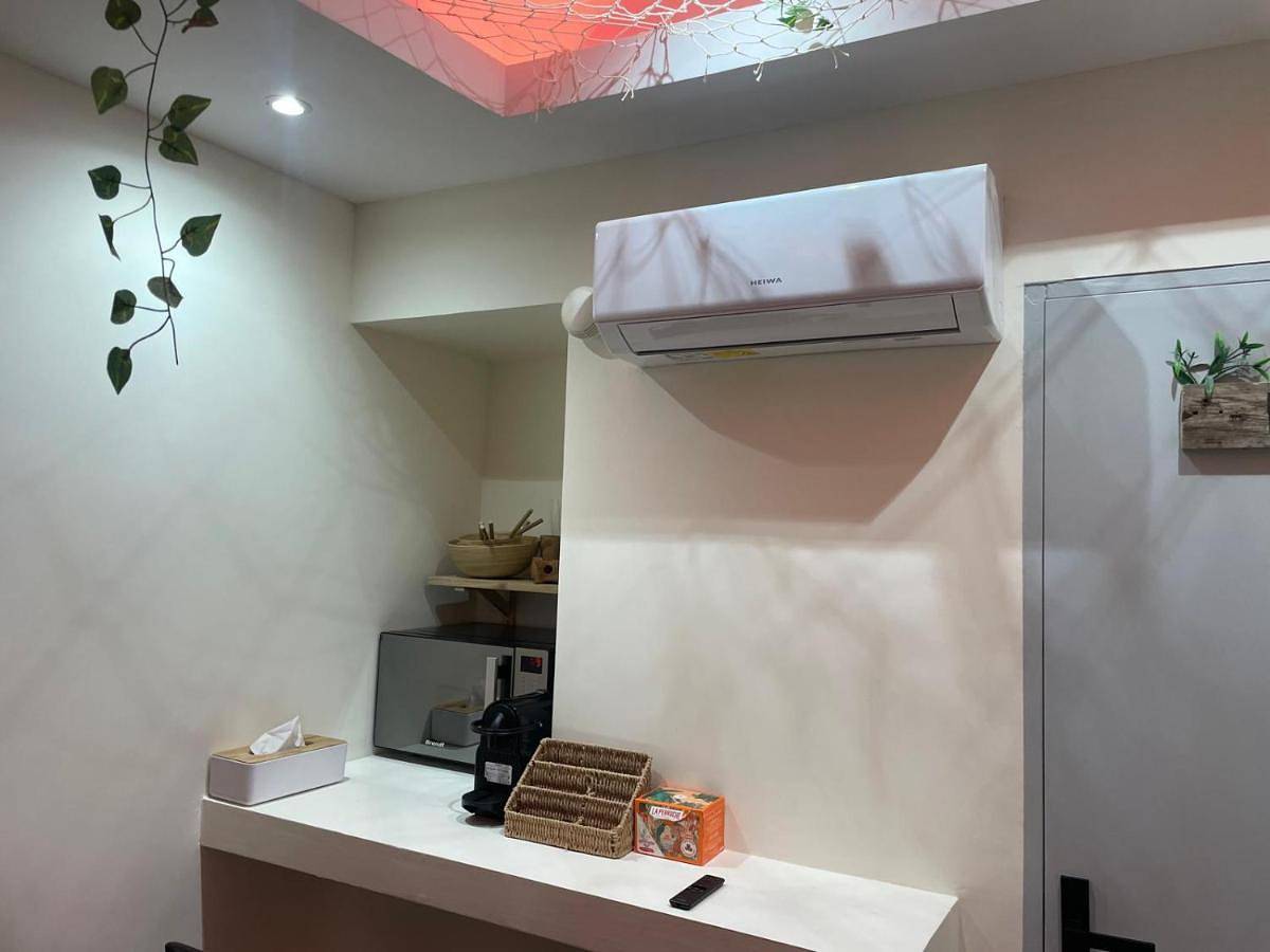 Appartement entier, Love room - Jacuzzi - Netflix - Clim - 3min train station in Avignon, Vaucluse