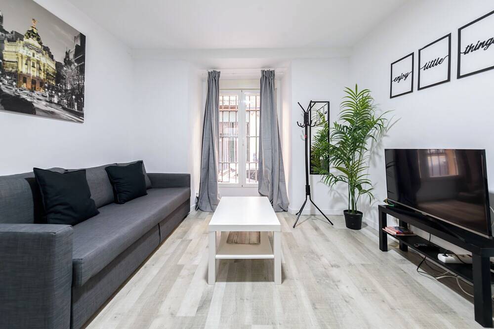 Apartamento entero, Apartamento Moderno y Céntrico: Vibrante Lavapiés in Centro (Madrid), Madrid