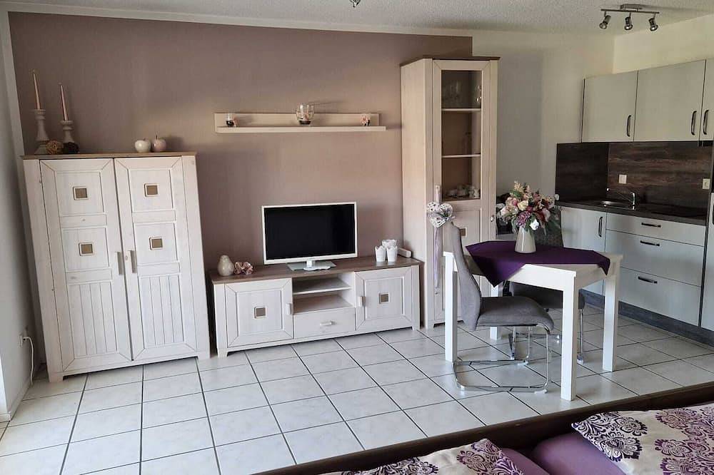 Ganze Wohnung, Ferienwohnung 'Casa Di Napolitano 2' mit Balkon und Wi-Fi in Radolfzell am Bodensee, Untersee