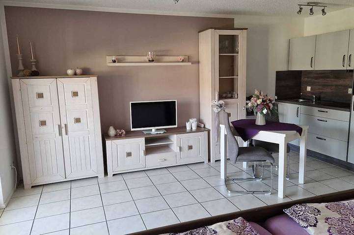 Ferienwohnung für 2 Personen, mit Balkon in Markelfingen