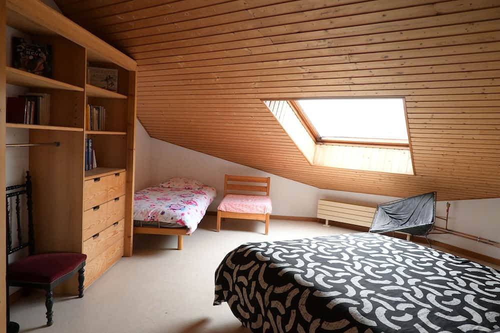 Ganze Wohnung, Geräumige Duplexwohnung mit Balkon und Garten 3 Minuten vom See entfernt in Sciez, Thonon-les-Bains und Umgebung