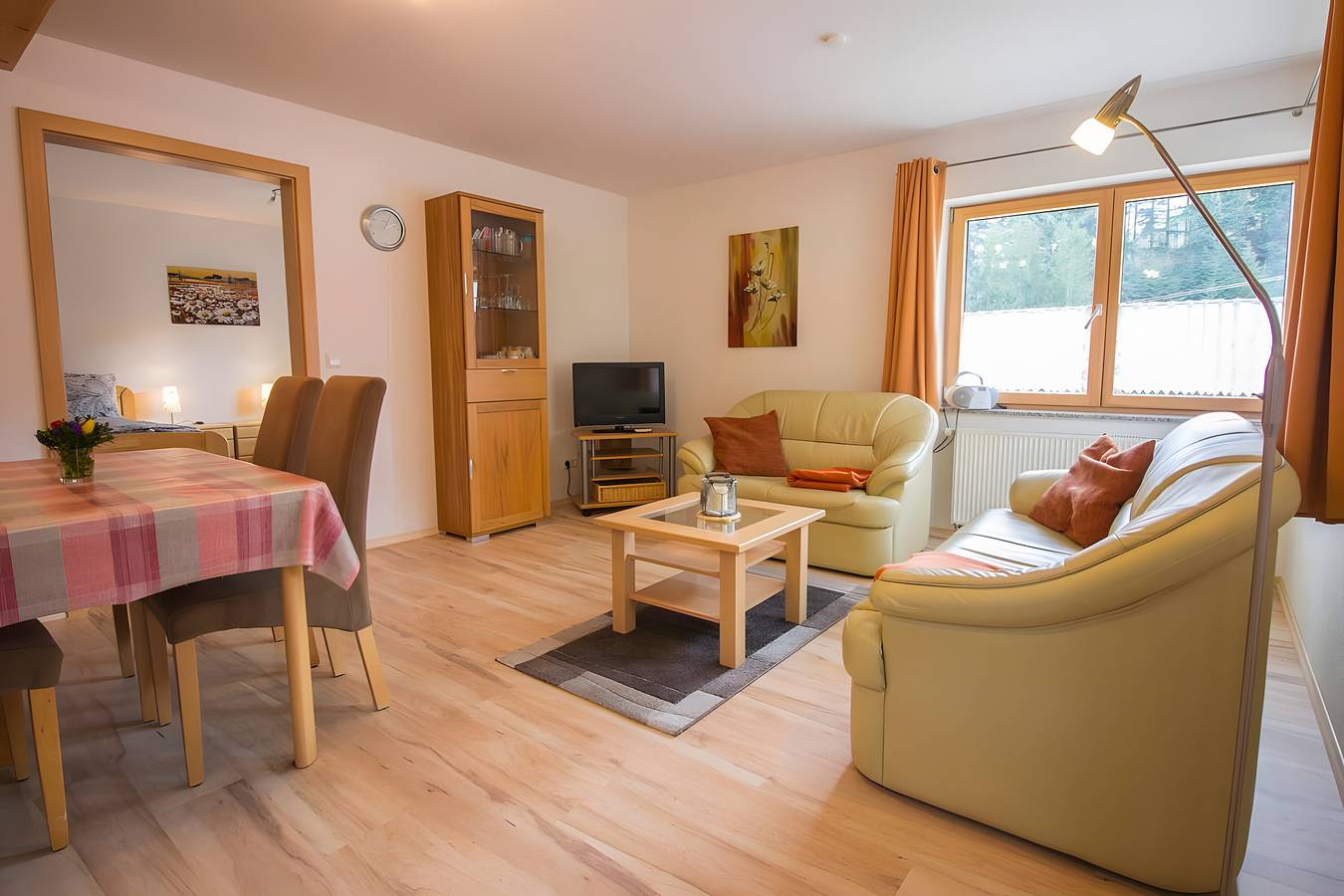 Appartement entier, Appartement '3, 62qm' avec terrasse privée et Wi-Fi in Oberkirch, Forêt-Noire centrale