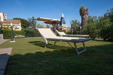 Villa pour 4 personnes, avec jardin à Costa Rei