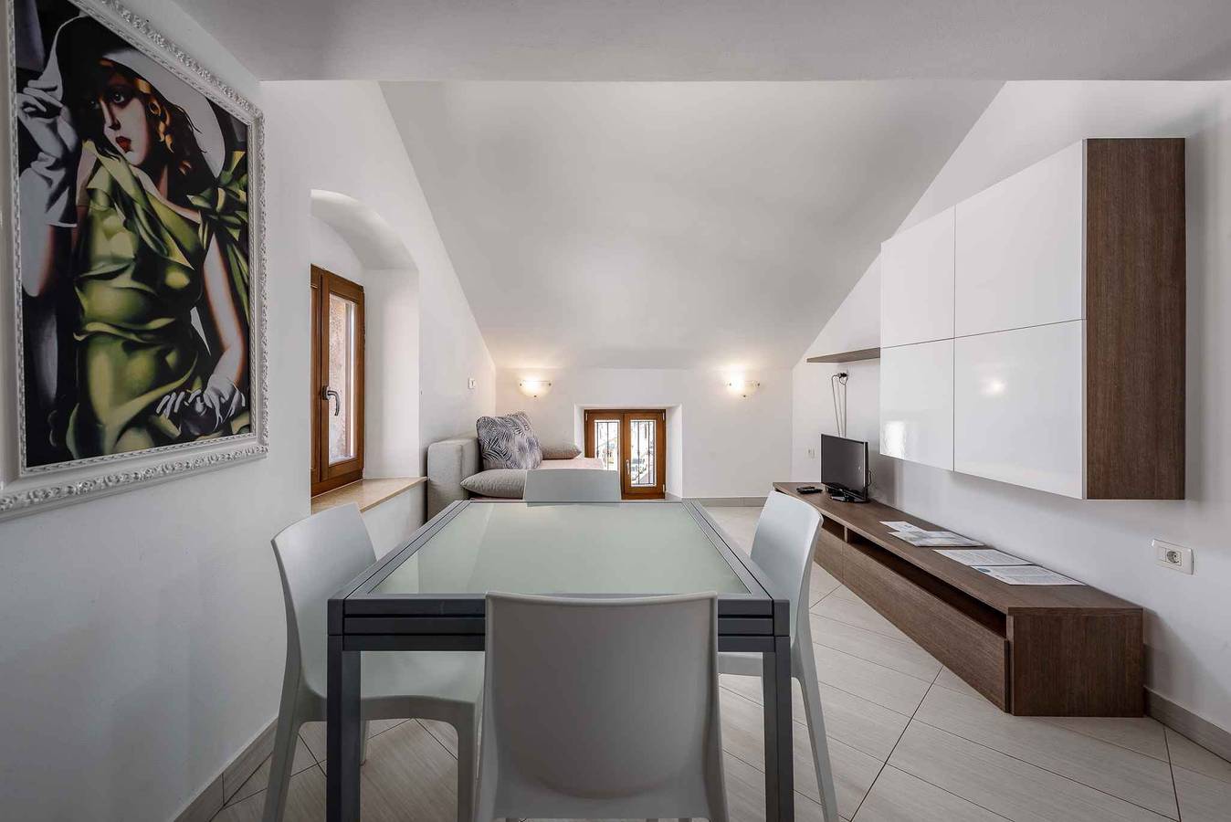 Geheel vakantieappartement, Vakantiewoning slechts 50m van het strand  in Umag, Regio Umag
