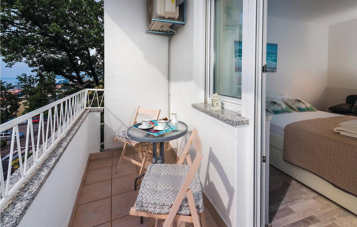 Entire holiday apartment, Holiday apartment for 2 people with terrace in Opatija Riviera