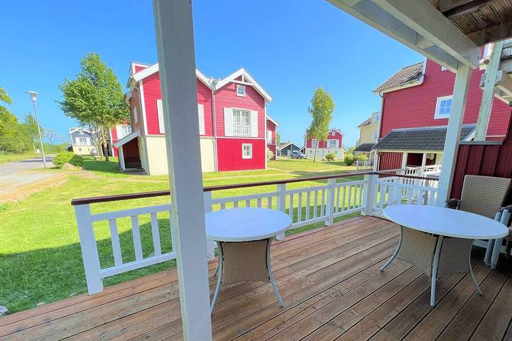 Ferienhaus für 6 Personen, mit Sauna und Balkon sowie Garten in Hansa-Park