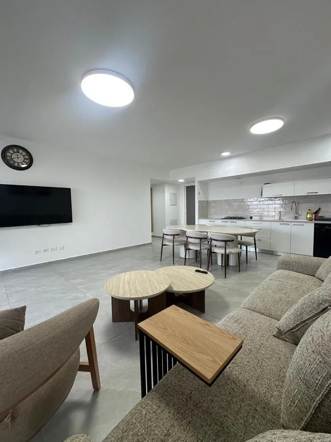 Holiday apartment for 10 people, with terrace and view - 1