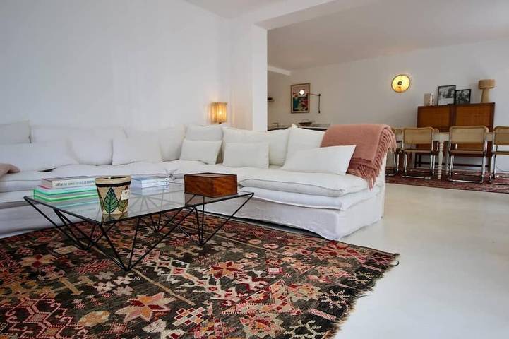 Villa for 10 people, with balcony in Biarritz