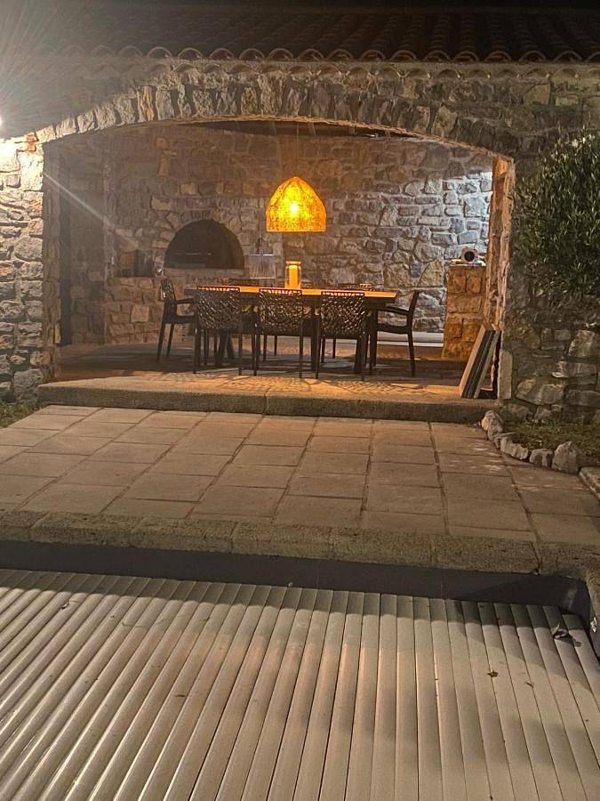 Location de vacances pour 8 personnes, avec piscine ainsi que jardin et vue à Beaulieu (Largentière) - 4