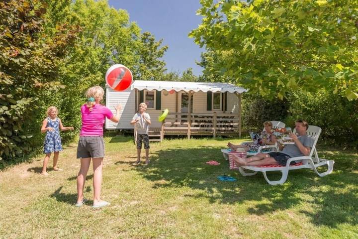 Mobil home pour 6 personnes, avec bassin pour enfant à La Romieu - 4