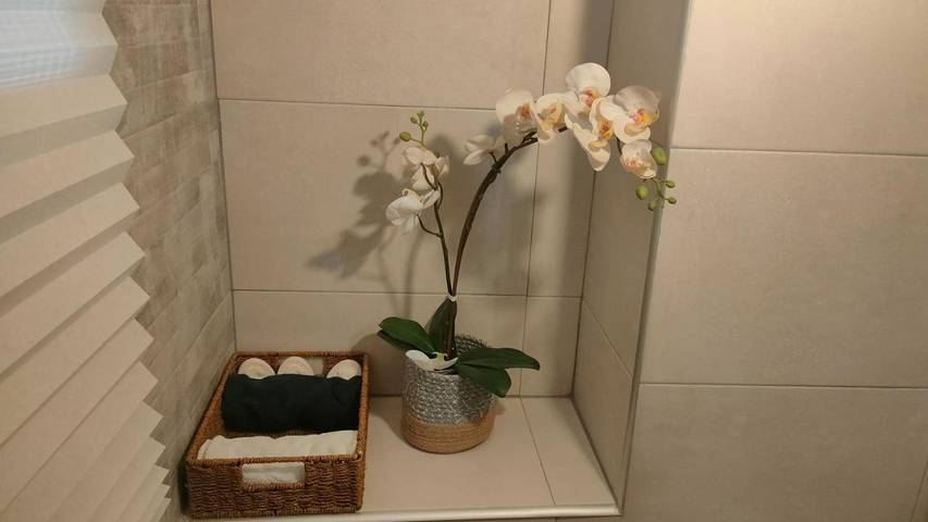 Gîte pour 6 personnes, avec vue et terrasse à La Zubia - 4