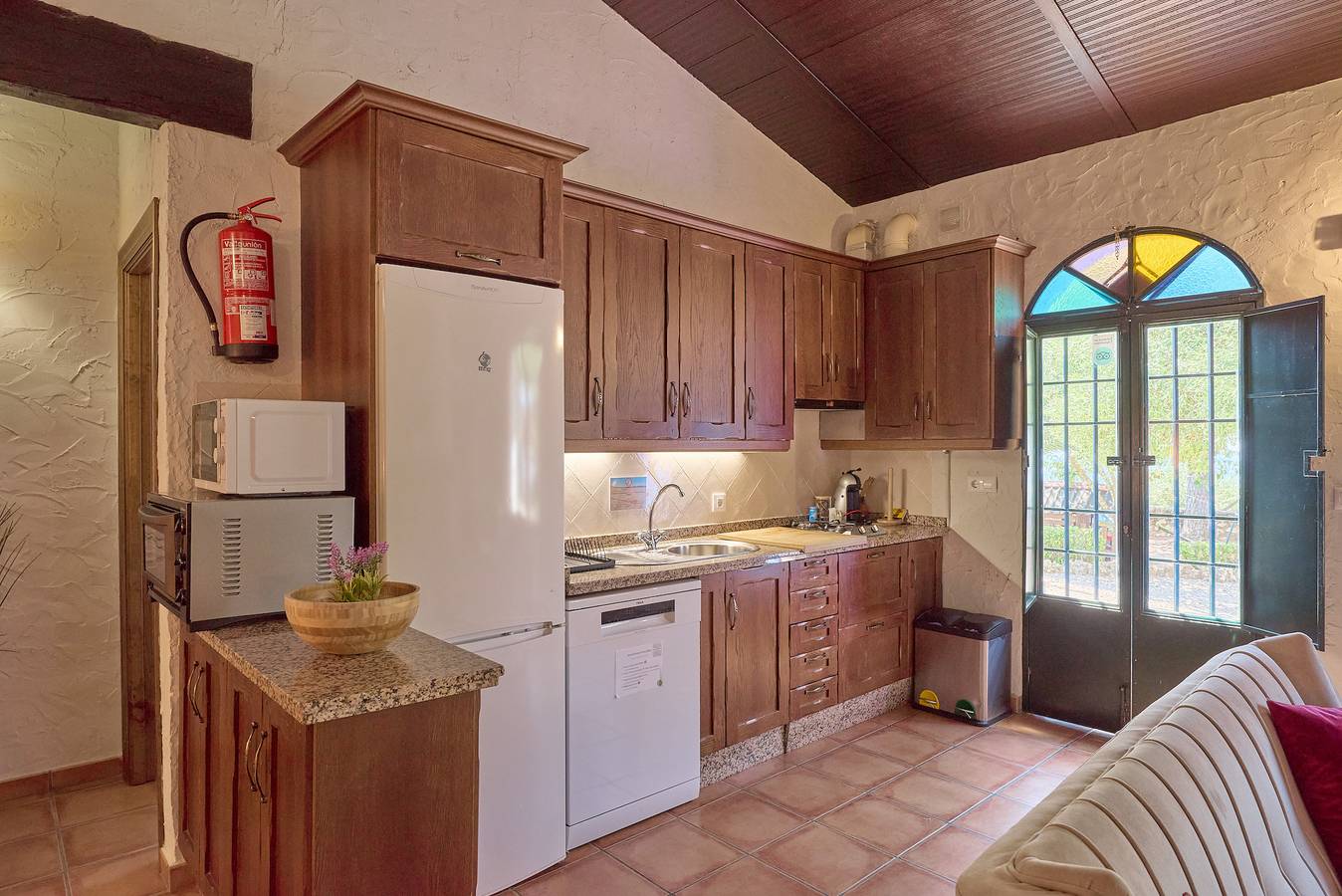 Landhuis La Alcaidía met zwembad, Bbq, bergzicht en Wi-Fi in Natuurpark in Hornachuelos, Sierra Morena