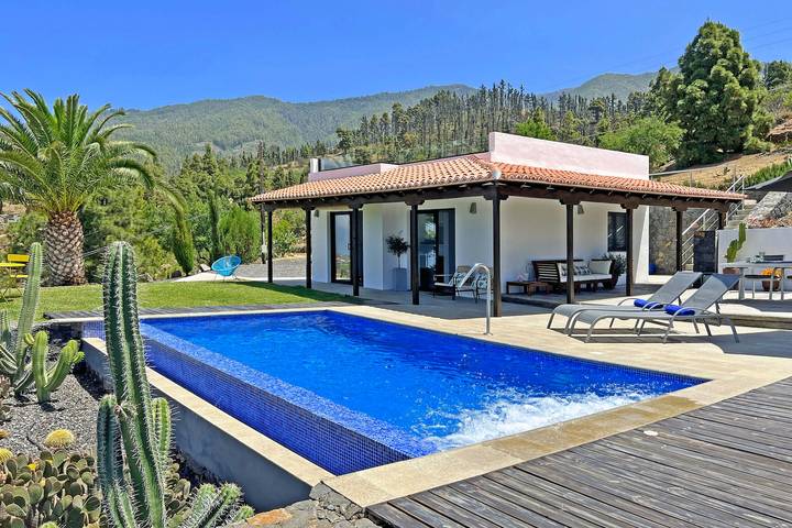 Chalet para 2 personas, con Terraza y Jardín en La Palma