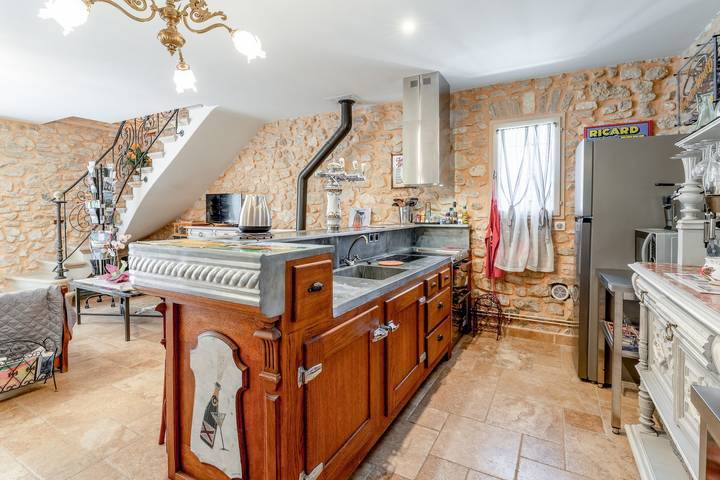 Appartement entier, Escapade romantique avec piscine en Provencee in Le Thor, Vaucluse