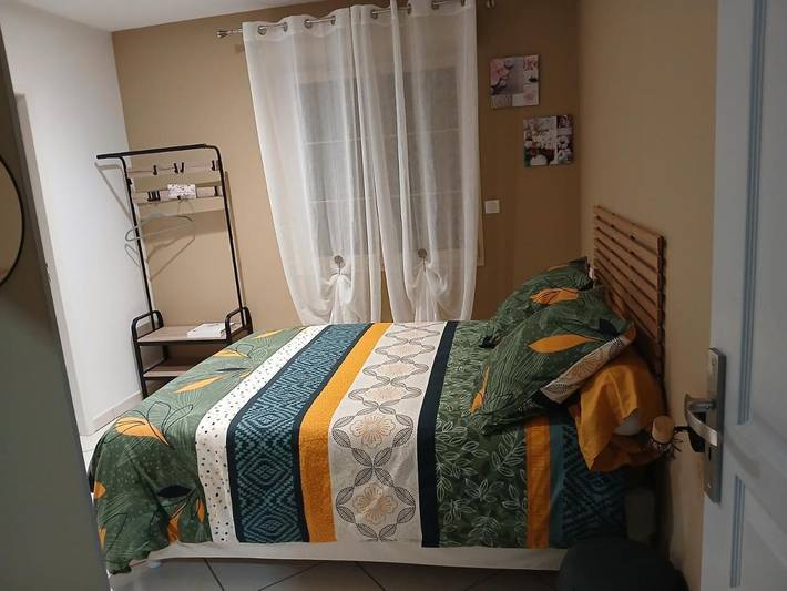 Gîte pour 2 personnes, avec vue et jardin à Artannes-sur-Indre - 4