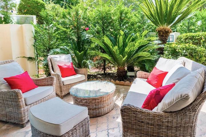 Gîte pour 8 personnes, avec terrasse et jardin dans Bijou Plage Cannes