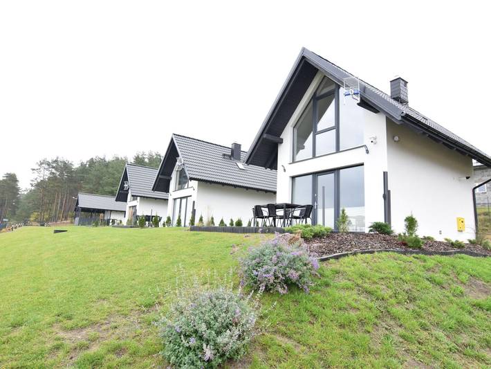 Ferienhaus für 6 Personen, mit Terrasse und Seeblick, kinderfreundlich - 1