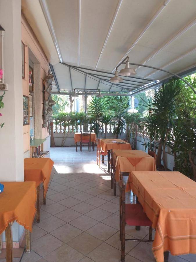 Hotel dla 2 osób, z ogród w Viareggio